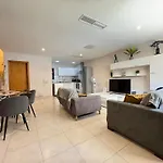 Nyaraló Sea Breeze Terrace - *