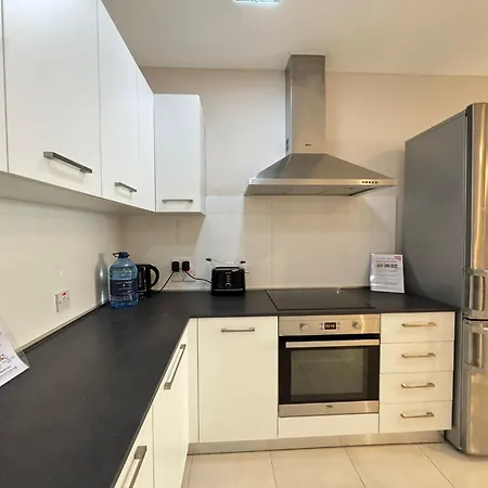 Sea Breeze Terrace - Holiday home Marsaskala