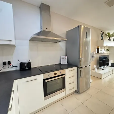 Sea Breeze Terrace - Dom wakacyjny