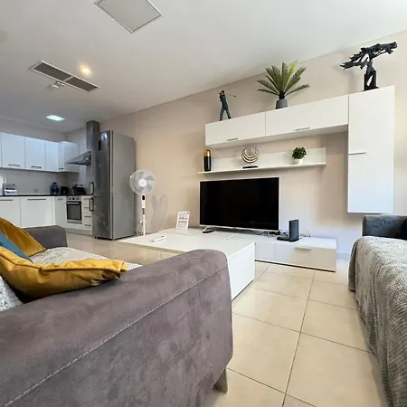 Sea Breeze Terrace - *