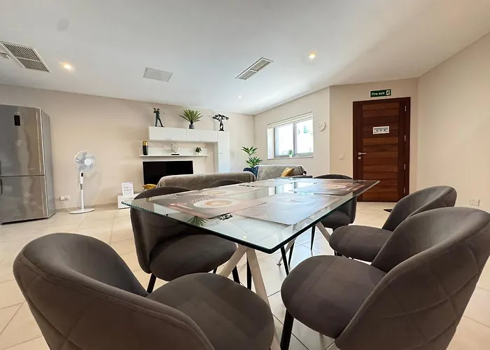 Дом отдыха Sea Breeze Terrace - Марсаскала