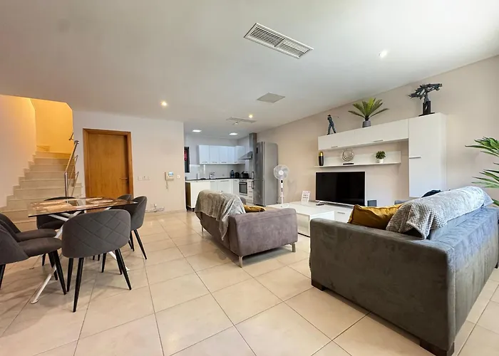 Дом отдыха Sea Breeze Terrace - *