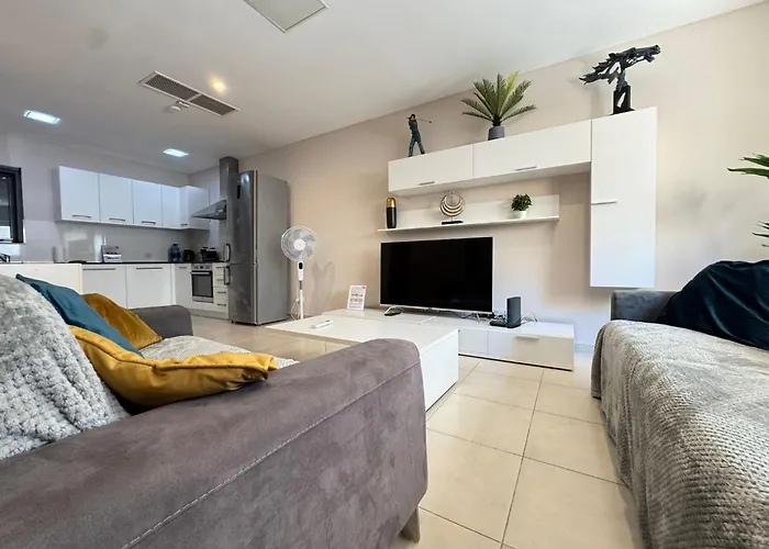 Sea Breeze Terrace - *